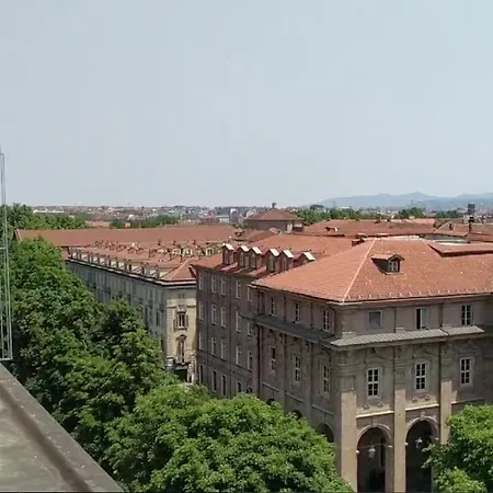 Top-Floor Apt, 180° View Torino